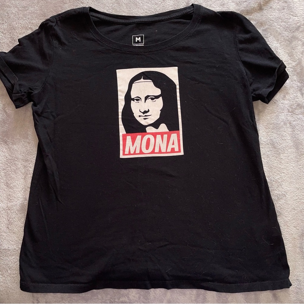 Mona Lisa black t-shirt, short sleeve, top